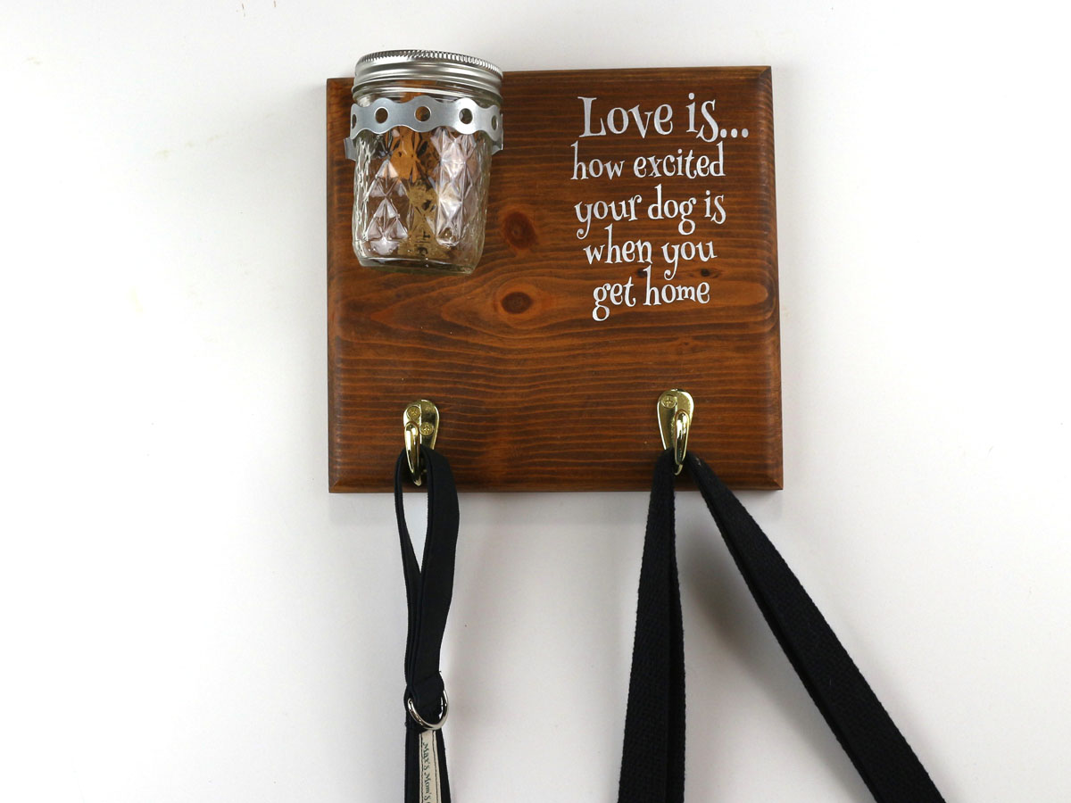 Dog Leash, Carrier, and Treat Holder Sign Max's Mom's Creations